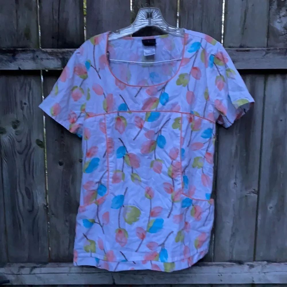 Baby Phat Scrub Top sz. L
